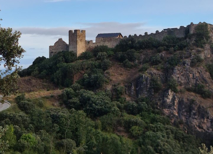 Castillo de Cornatel, Spain